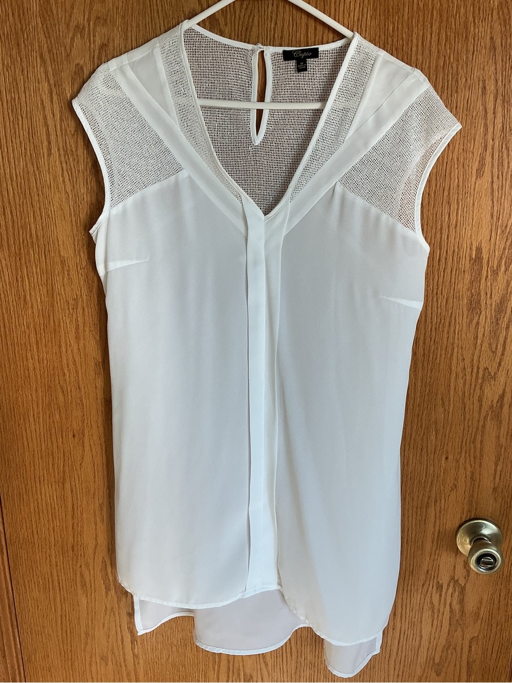 Cupio White Mesh-Panel V-Neck Sleeveless Blouse